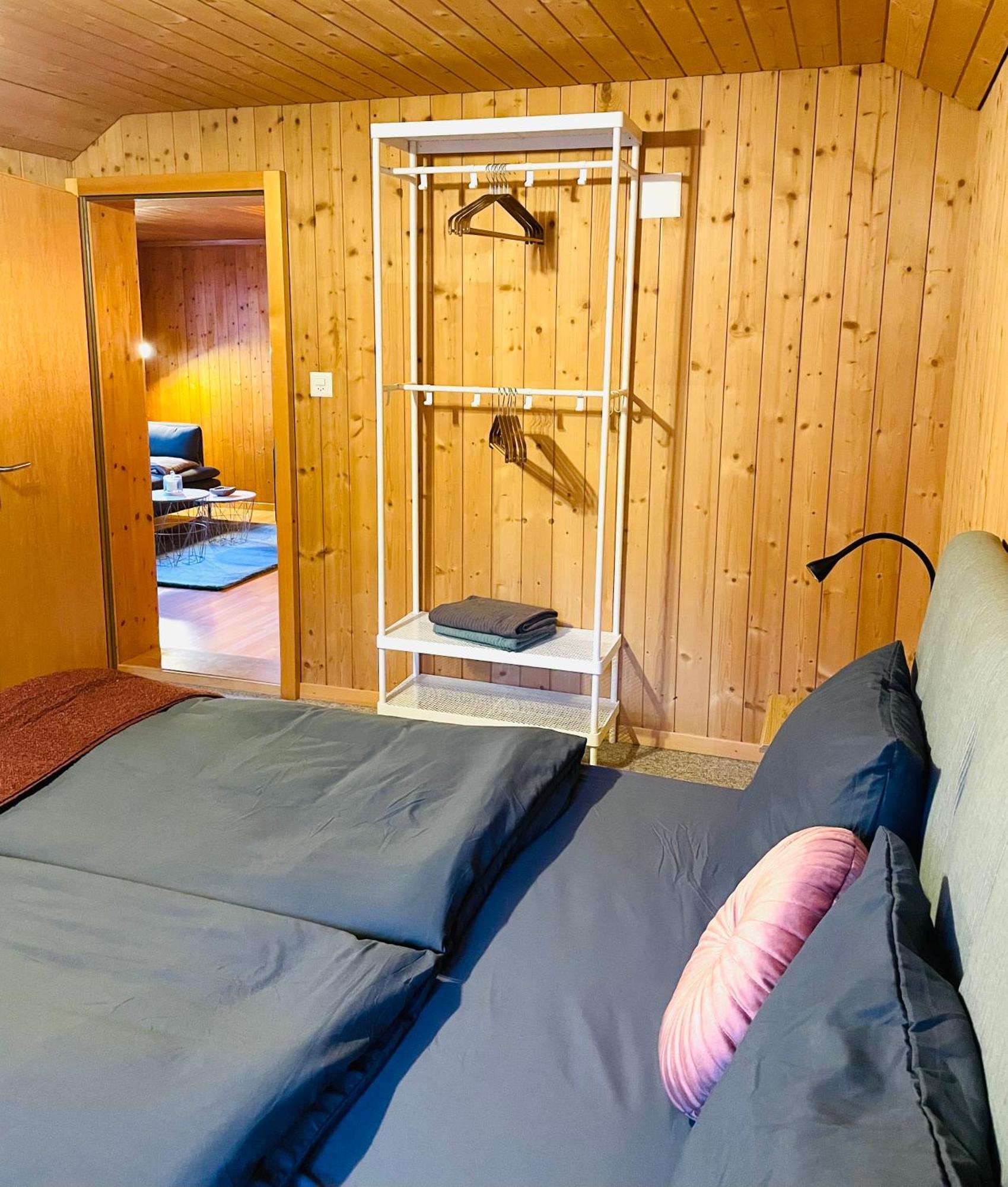 Charming, Well-Equipped Alpine Apartment Kandersteg Bagian luar foto