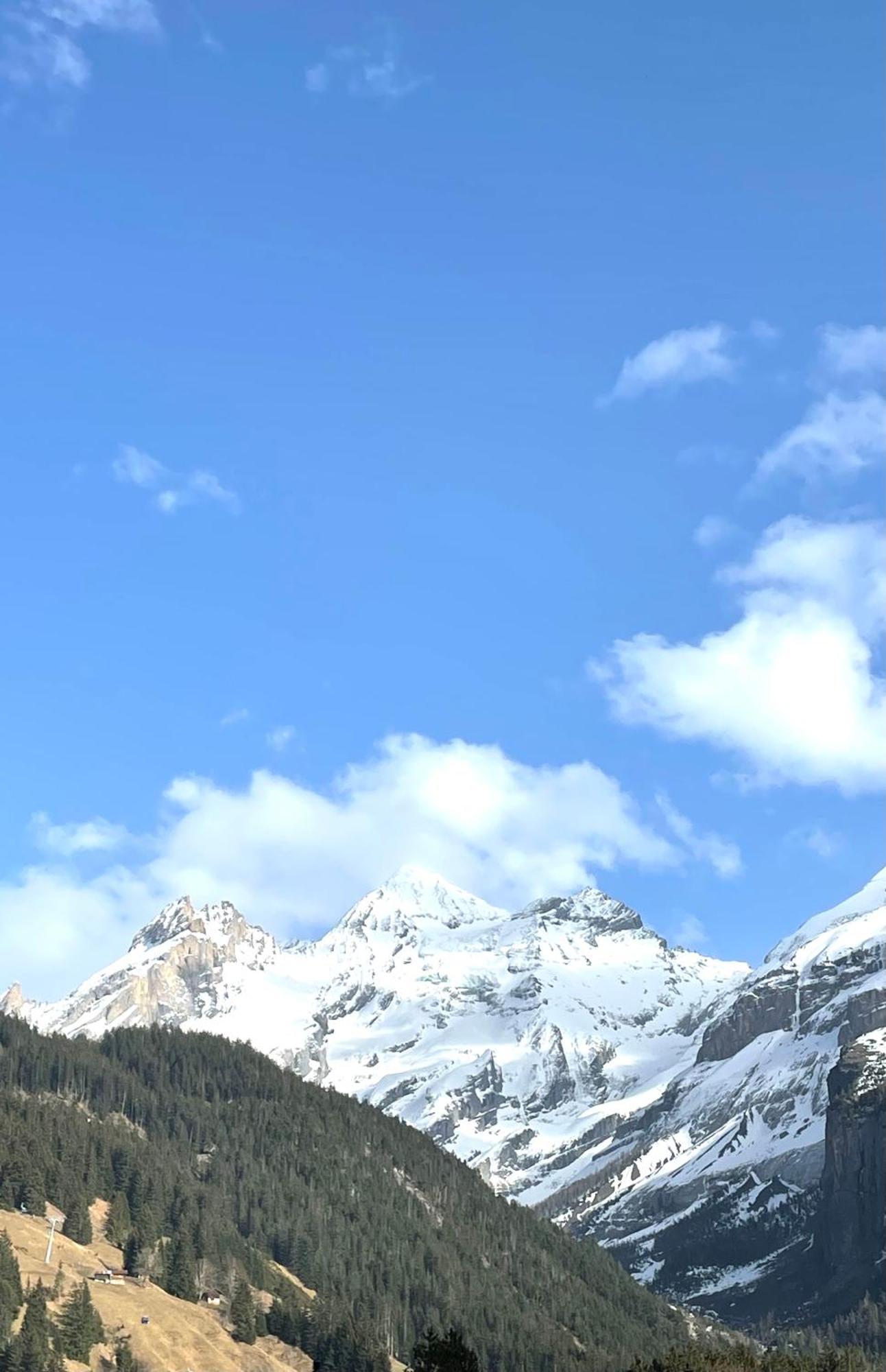 Charming, Well-Equipped Alpine Apartment Kandersteg Bagian luar foto