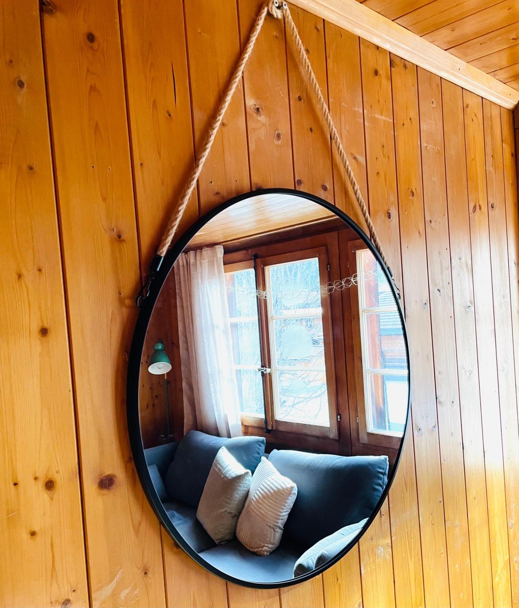 Charming, Well-Equipped Alpine Apartment Kandersteg Bagian luar foto